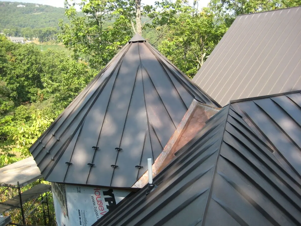 Professional Roof Tarp Installation by Craftsman Roofing in Cortland